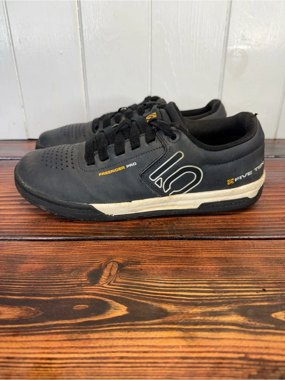 Five Ten adidas Freerider Pro Men’s Size 10 Navy Blue Mountain Bike Cycling Shoe